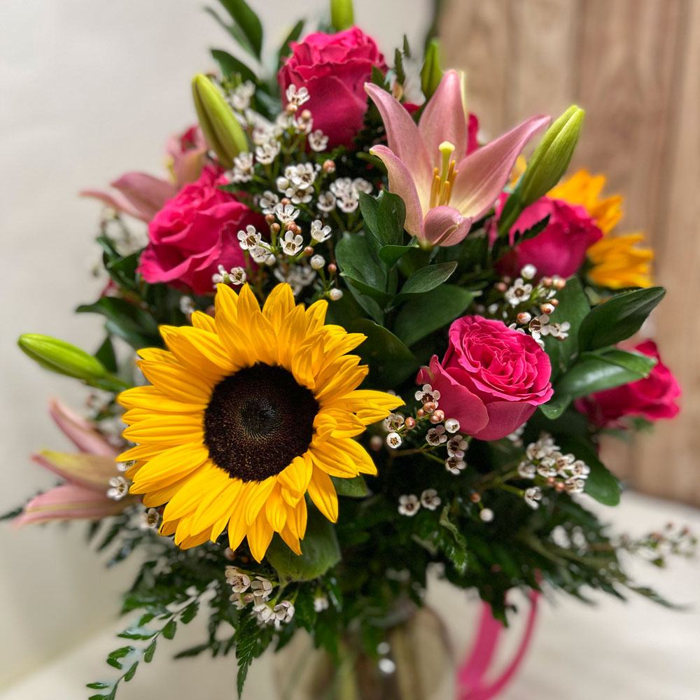 Annaville Florist Sweet Sunshine Bouquet